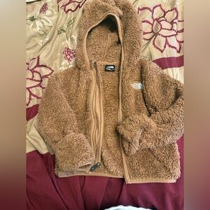 North Face Baby
Campshire Full-Zip Hoodie
18-24 months